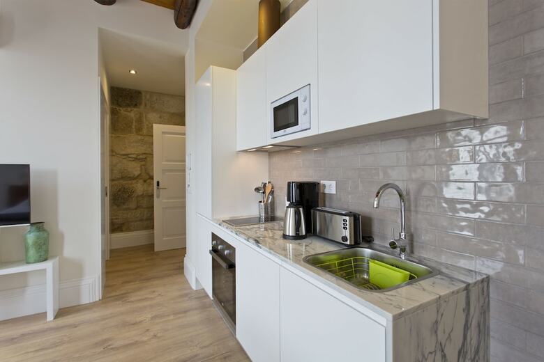 Rva S�o Jo�o Novo Apartments