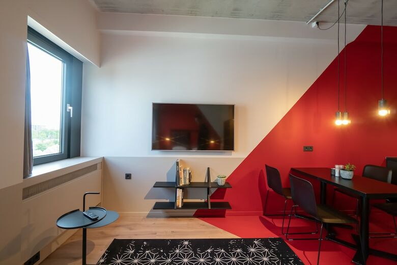 Hotel Via Suites