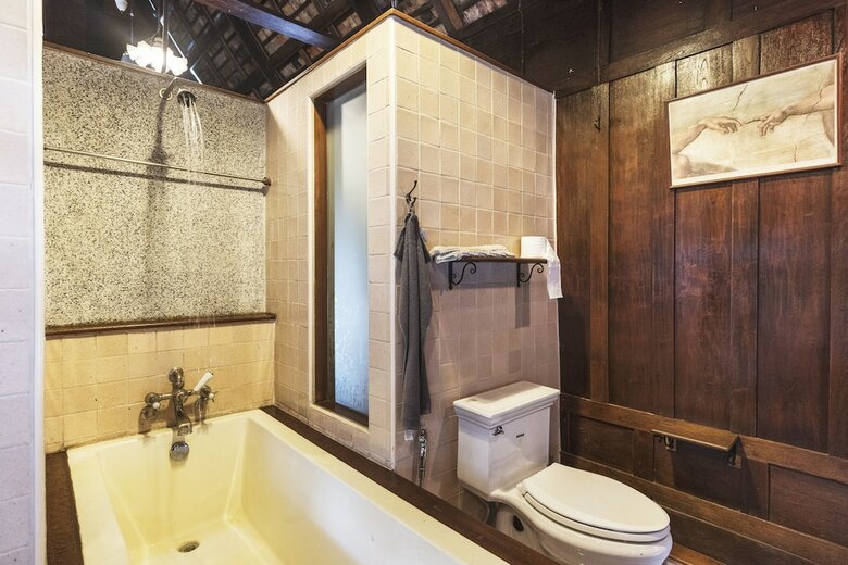 Hotel Baan Mahabhirom By Favstay
