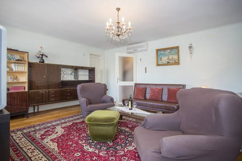 Apartments Riva