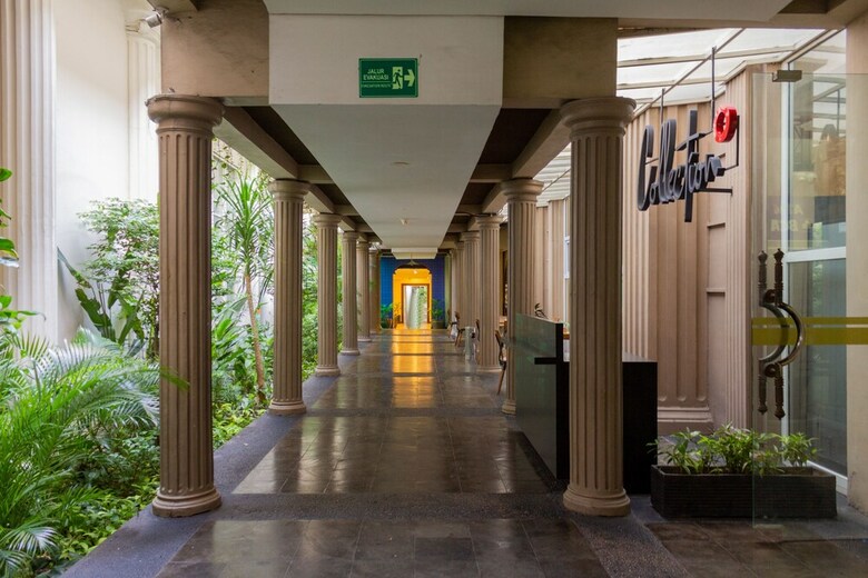 Hotel Collection O 6 Grand Palace Kemayoran