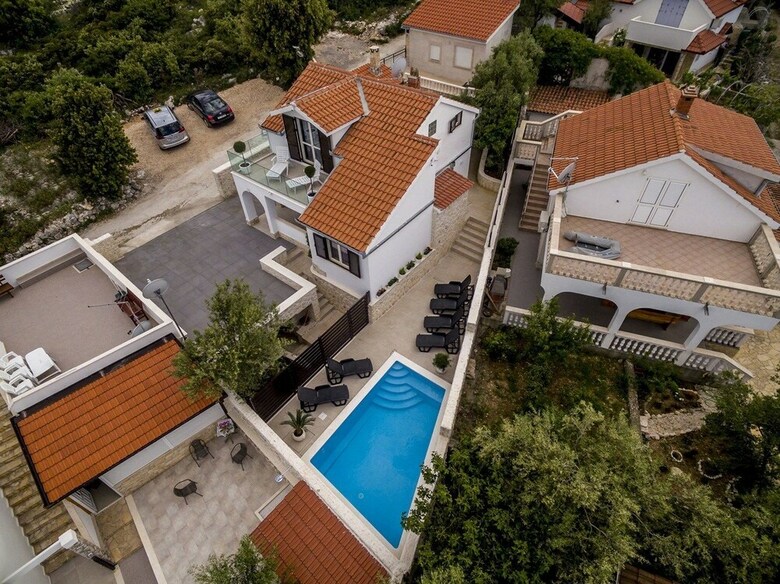 Villa Desire