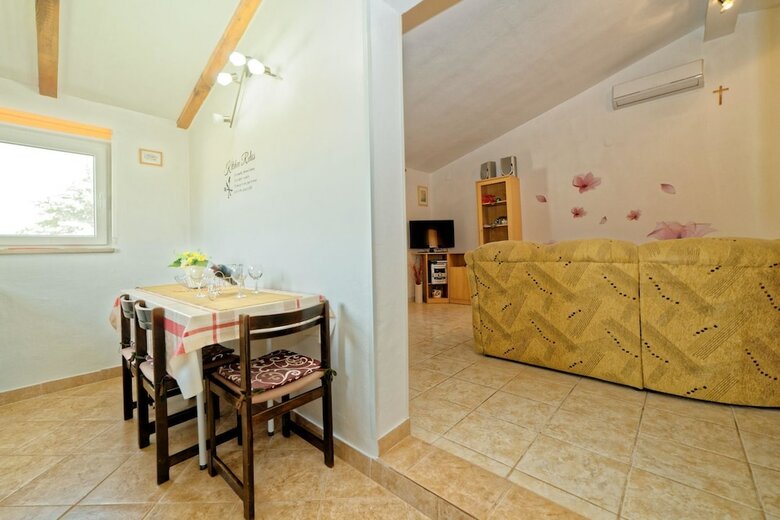 Apartment Mirijana Stinjan / One Bedroom A1