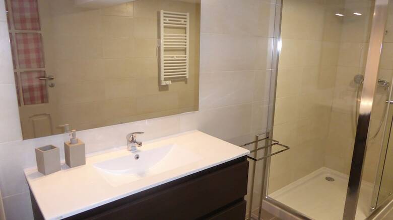 Apartamentos Dobairro Suites At Principe Real