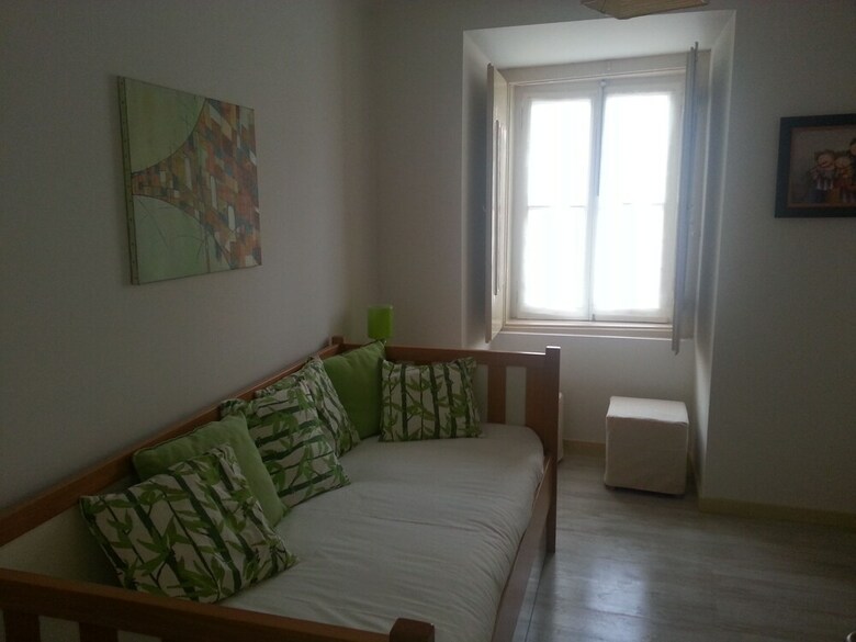 Apartamentos Dobairro Suites At Principe Real