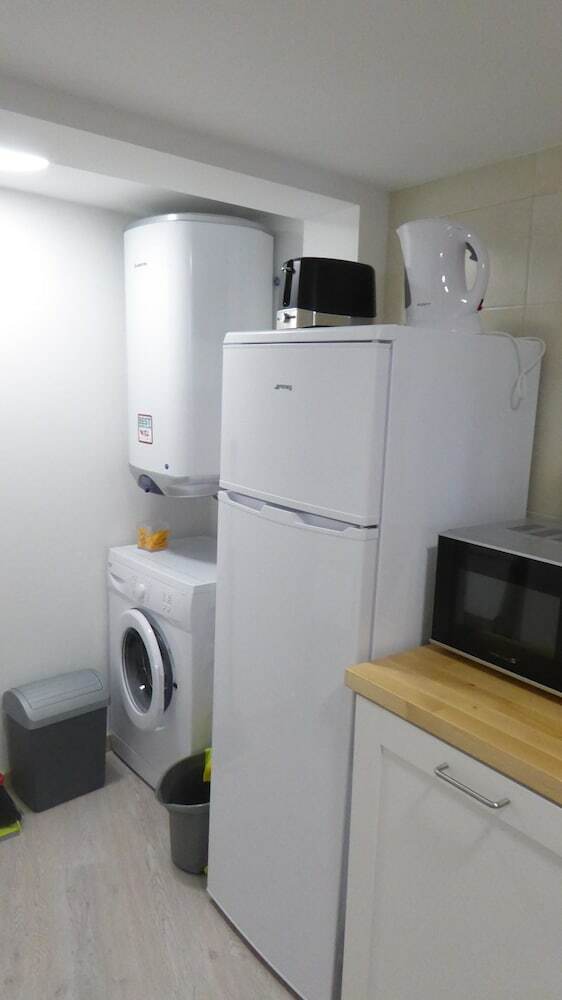 Apartamentos Dobairro Suites At Principe Real
