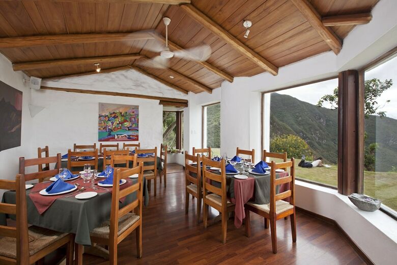 Hotel El Crater