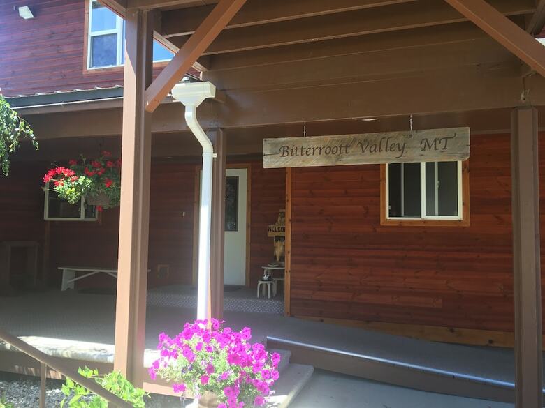 Bed & Breakfast The Leaning Tree Lodge