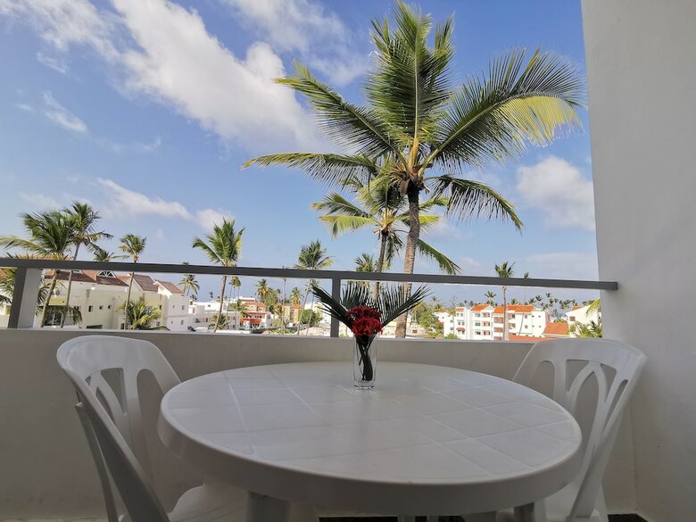 Hotel Coral Suites Beach Club & Spa