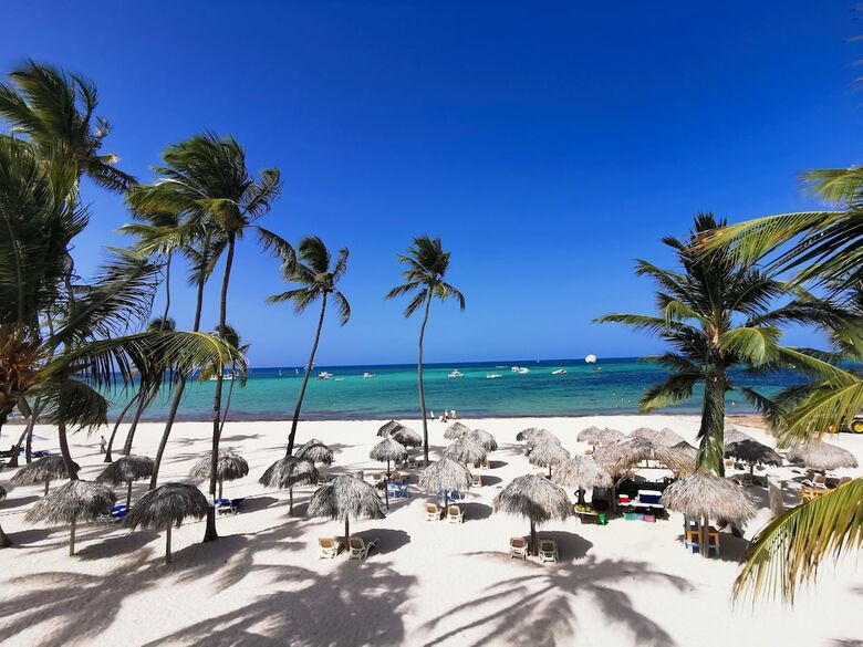 Hotel Coral Suites Beach Club & Spa