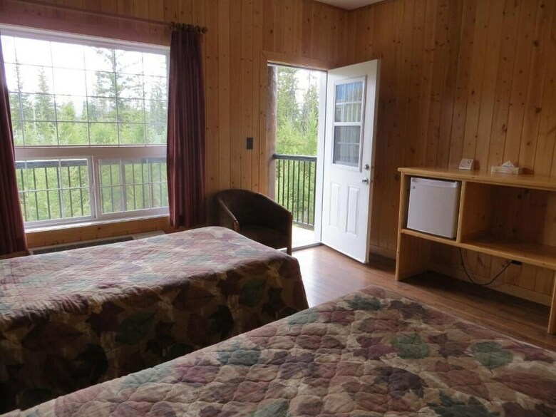 Hotel Pine Bungalows