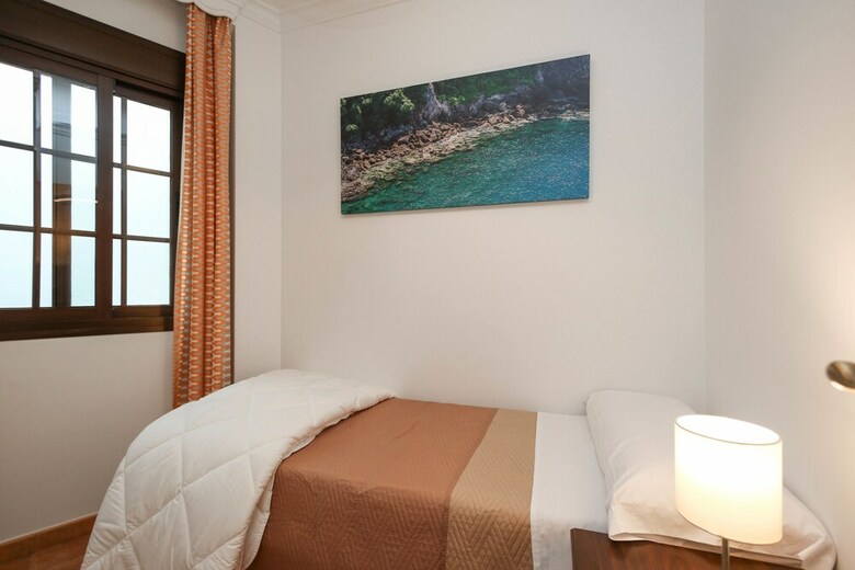 Apartamentos Om Destiny