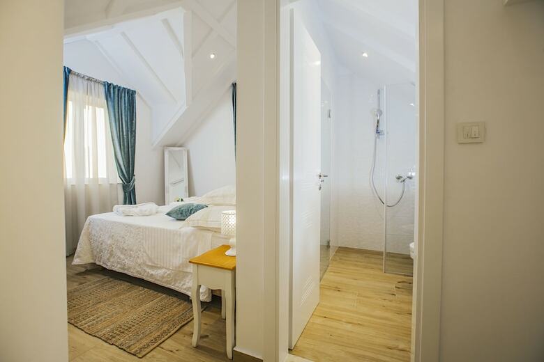 Bed & Breakfast Heritage Hotel Dea Hvar