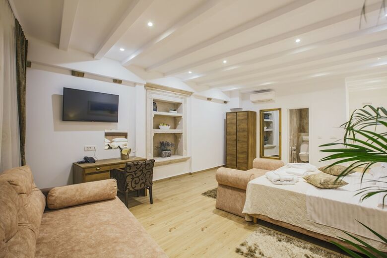 Bed & Breakfast Heritage Hotel Dea Hvar