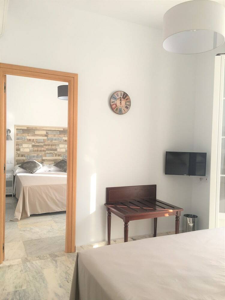 Hotel Mariam House