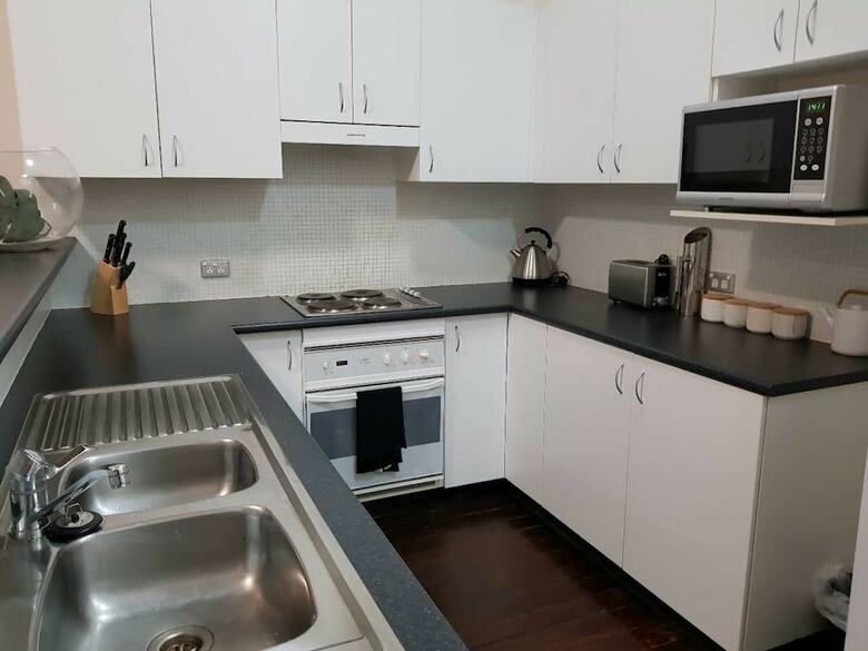 Darling Harbour Apartment