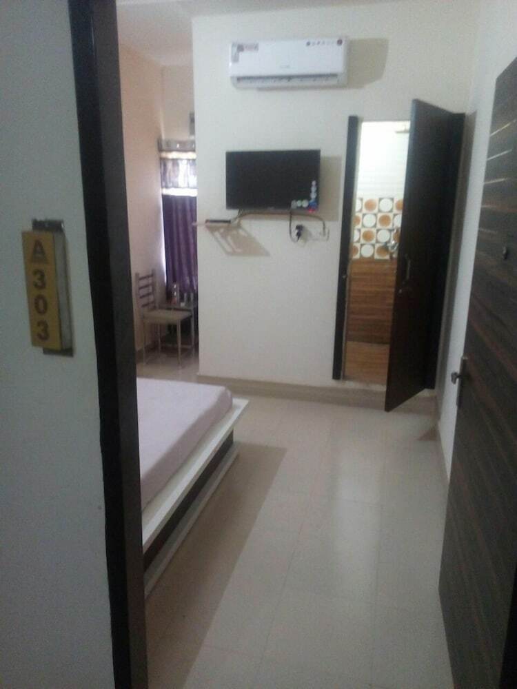 Hotel The Atulyam