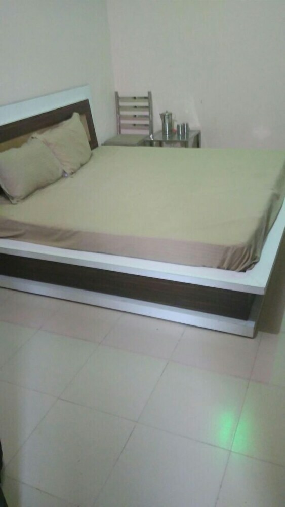 Hotel The Atulyam