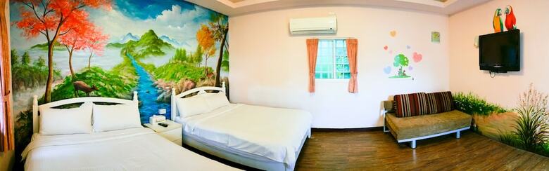 Bed & Breakfast Suto House