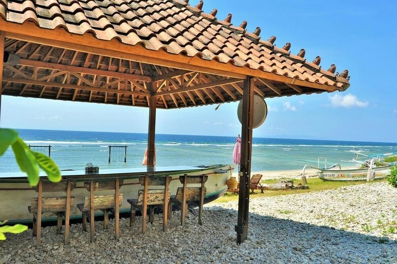 Hotel Jukung Cottage Beach Bar And Restaurant