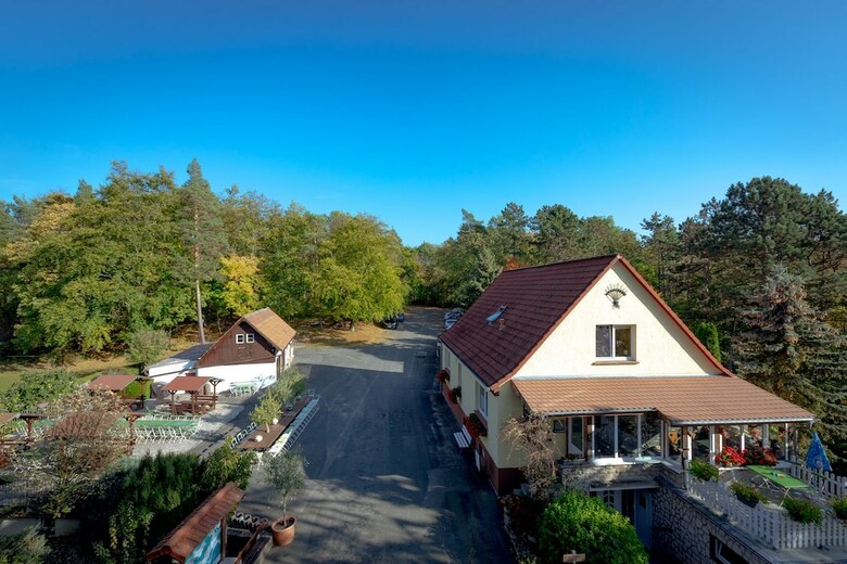 Waldgasthaus & Hotel Stiefelburg