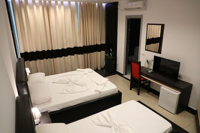 Hotel Aglon