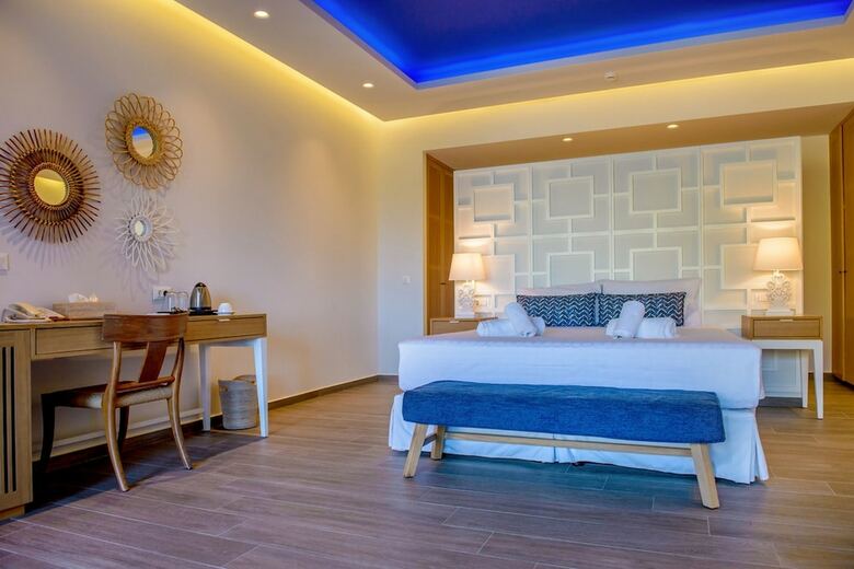 Villaggio Hotel - Adults Only