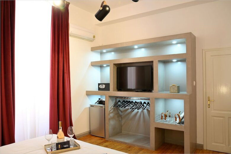 Apartamentos 2mazi Suites