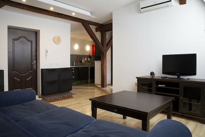 Boogie Woogie Apartment