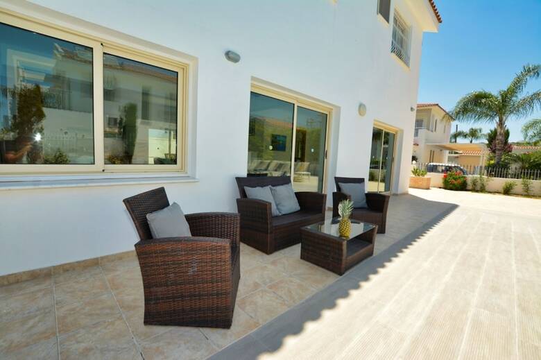 Blue Sea Villa