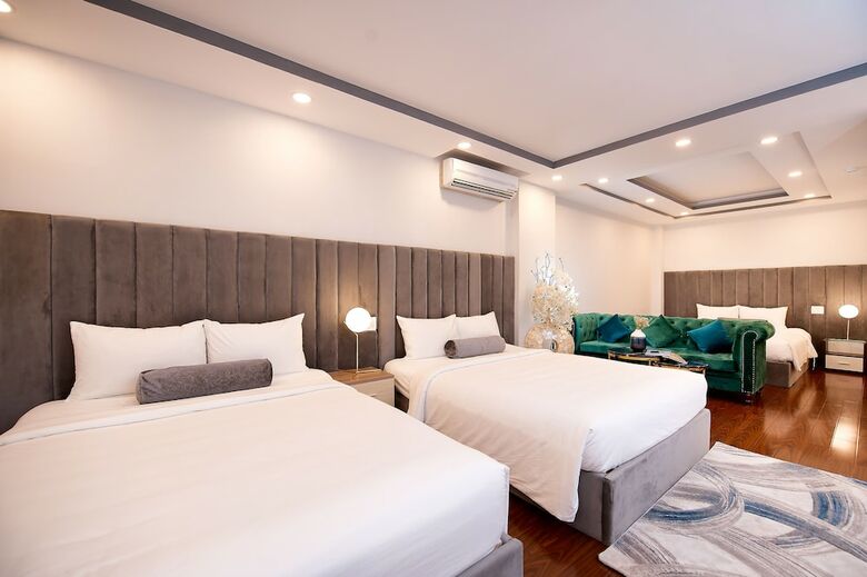 Adora Hotel