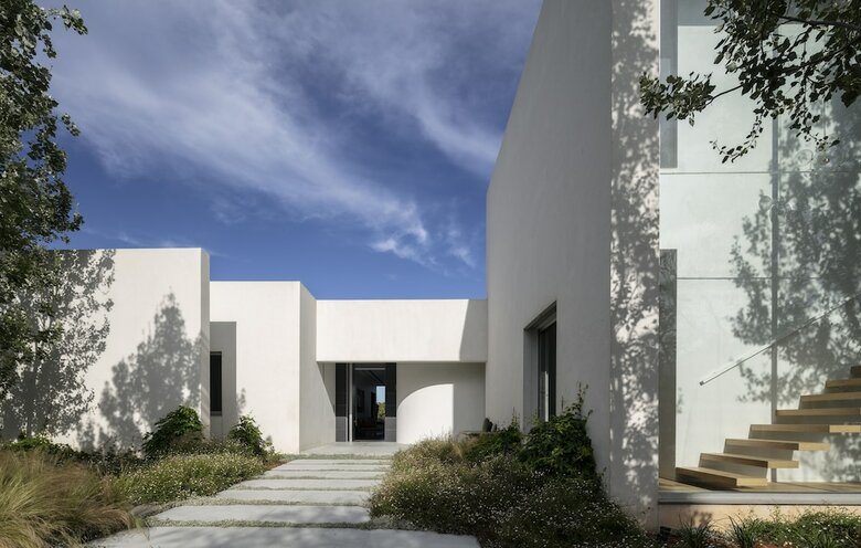 Villa Iman - Caesarea