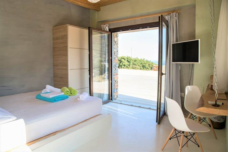 Hotel Spathi Beach Suites Kea