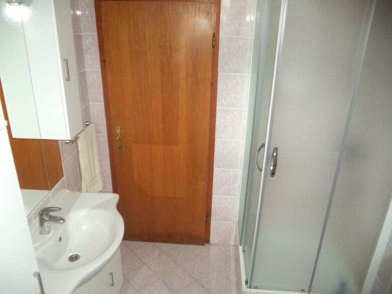 Apartment Biki? / Three Bedrooms