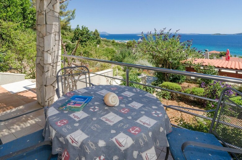 Apartment Violic Villa Karmen