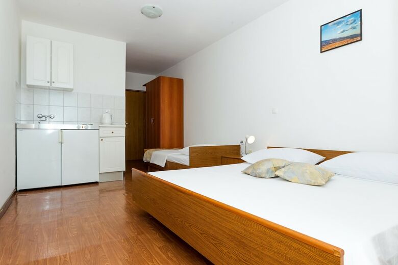Apartments Stosic