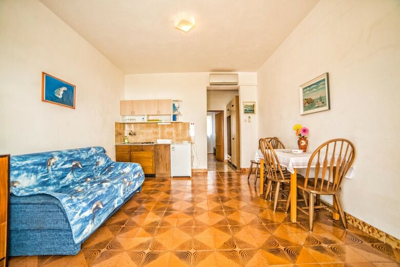 Apartments Lukin