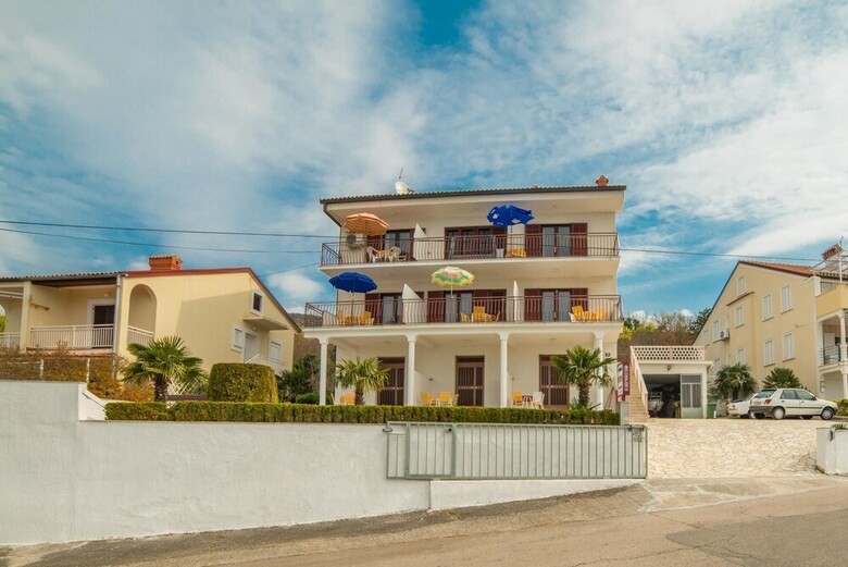 Apartments Lukin