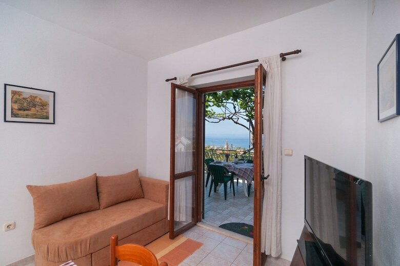 Apartments Katija