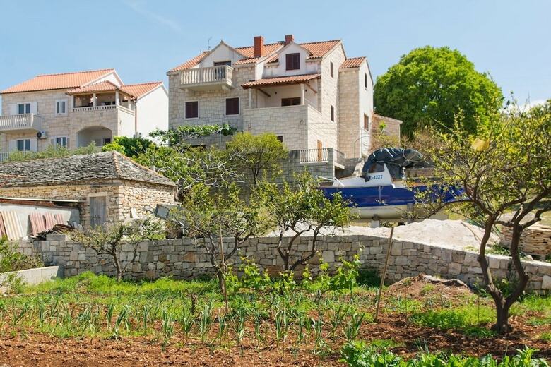Apartments Katija