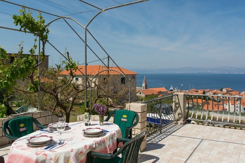 Apartments Katija