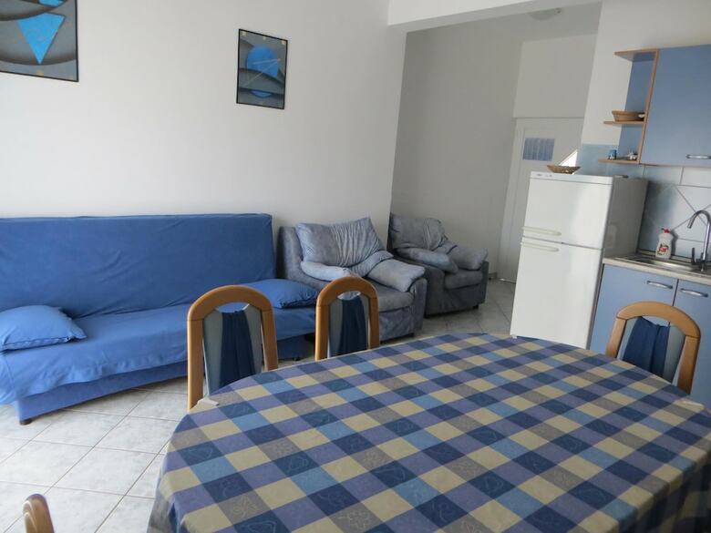 Apartments Marko Seline