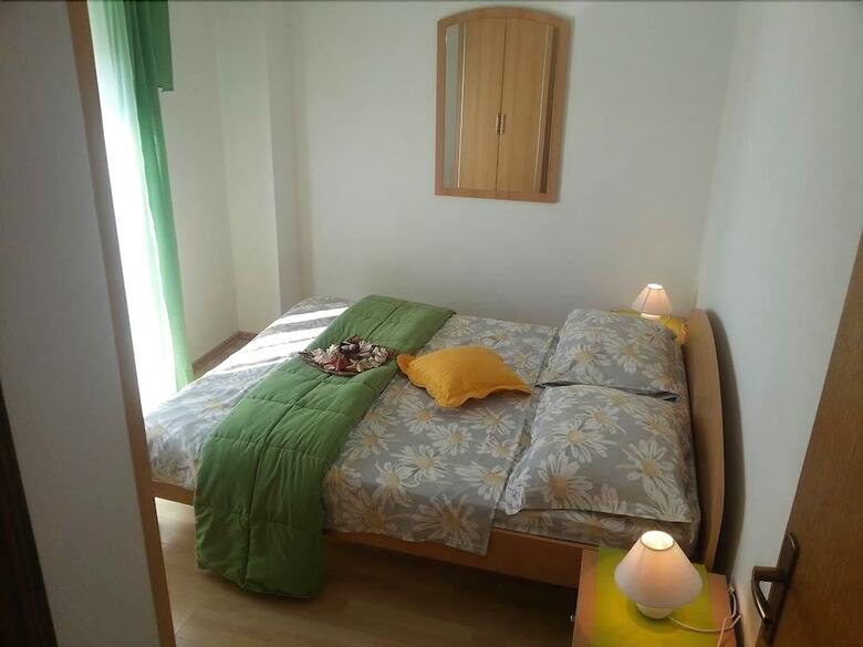 Apartments Marko Seline