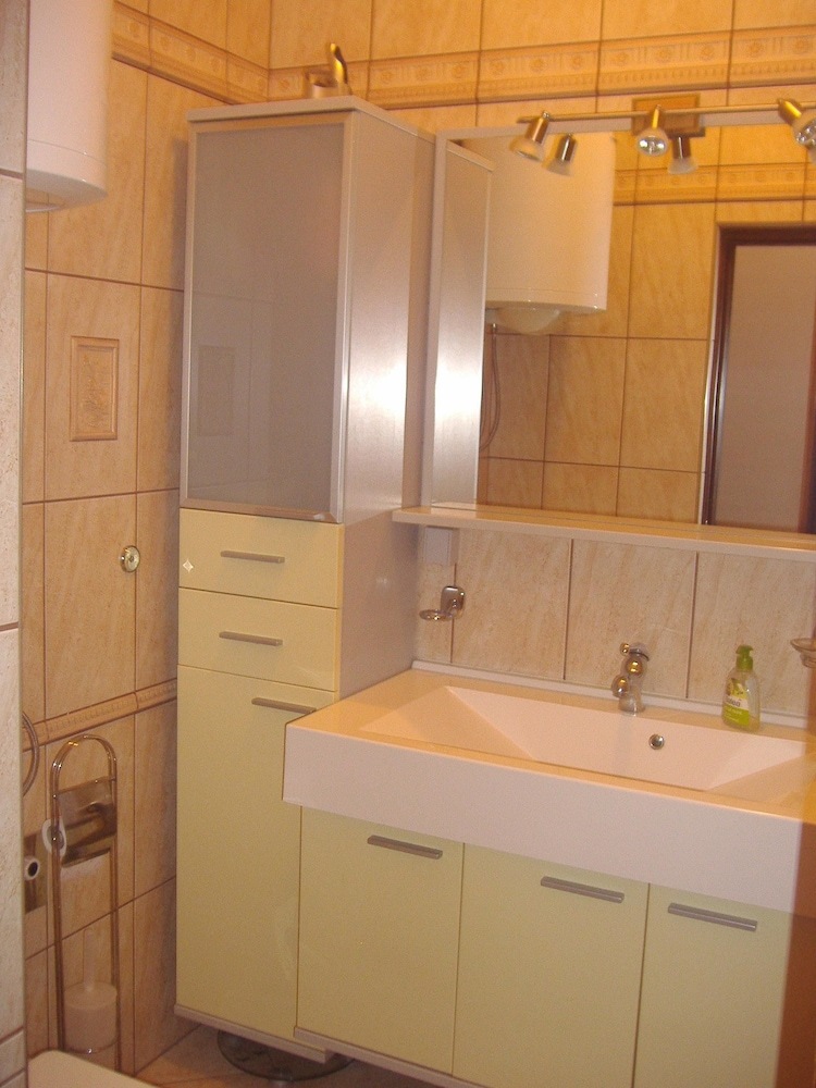 Apartments Marko Seline