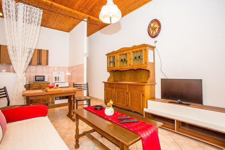 Apartments Divna Tomas