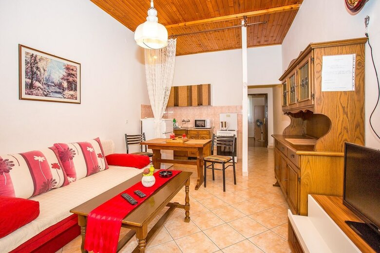 Apartments Divna Tomas