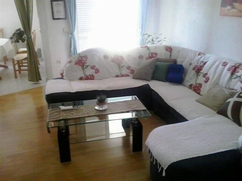 Apartments Divna Tomas