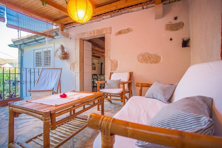 Apartamentos Holiday House Mirna Lozisca