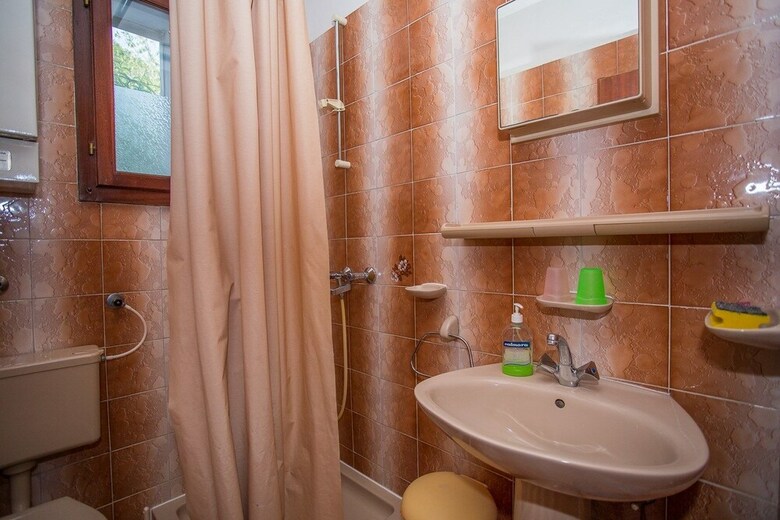 Apartments And Rooms Anita
