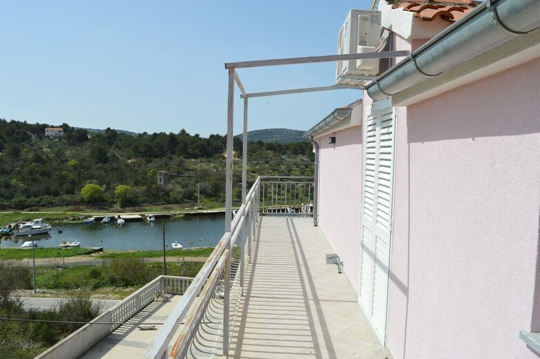 Apartments Slavica Bilice